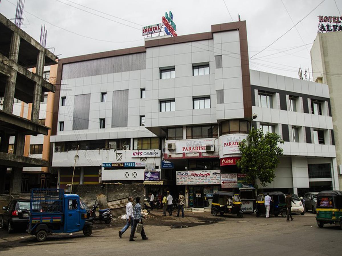 Hotel Sheetal Plaza Σουράτ Εξωτερικό φωτογραφία